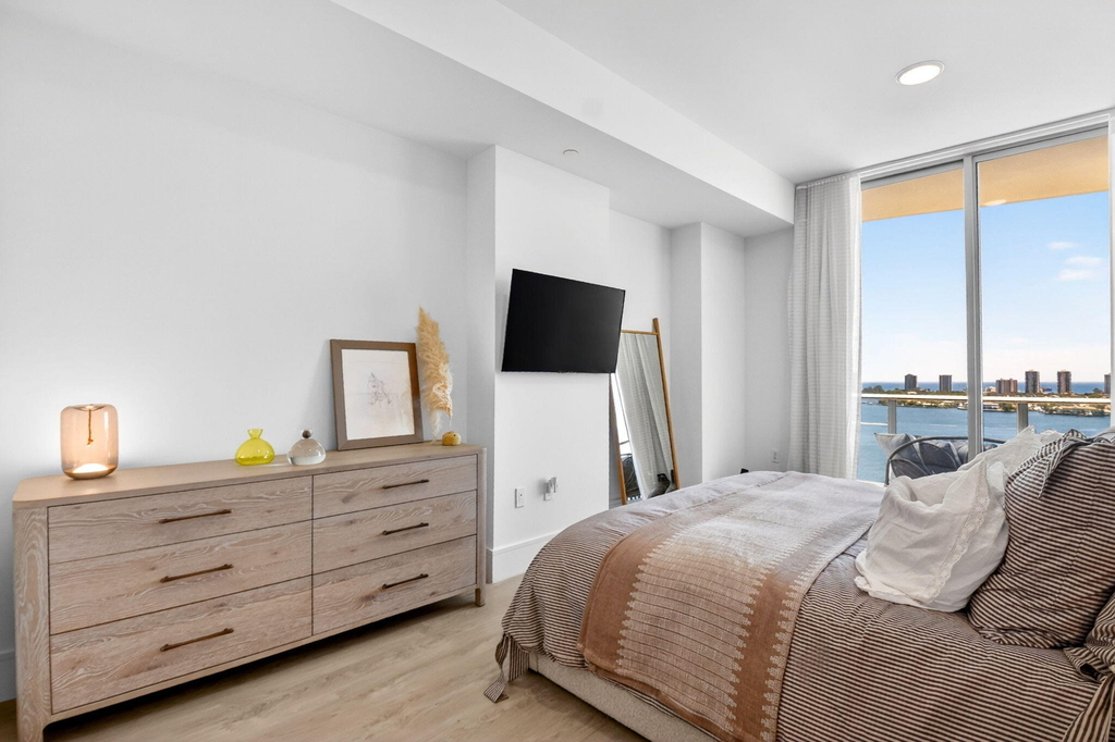 220 Lake Shore Drive - Photo 20
