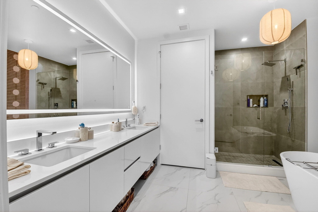 220 Lake Shore Drive - Photo 25