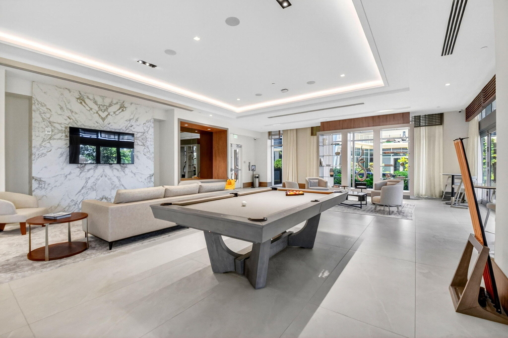 220 Lake Shore Drive - Photo 46