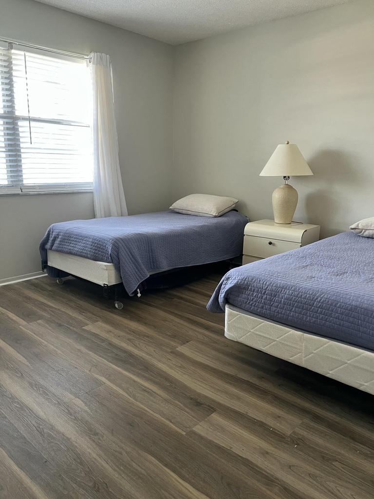 12002 Poinciana Boulevard - Photo 8