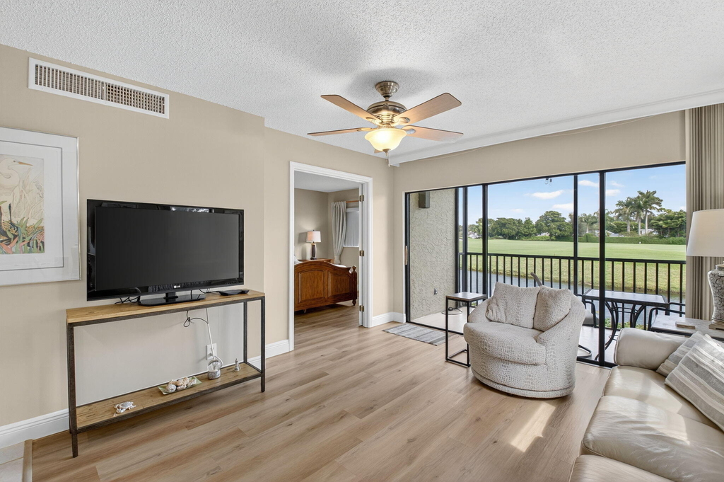 451 Greensward Lane - Photo 7