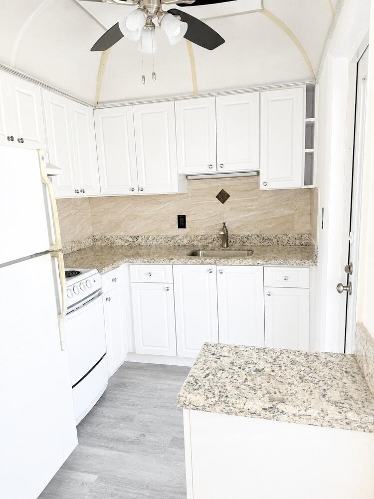 2847 Ne 30th Street - Photo 0