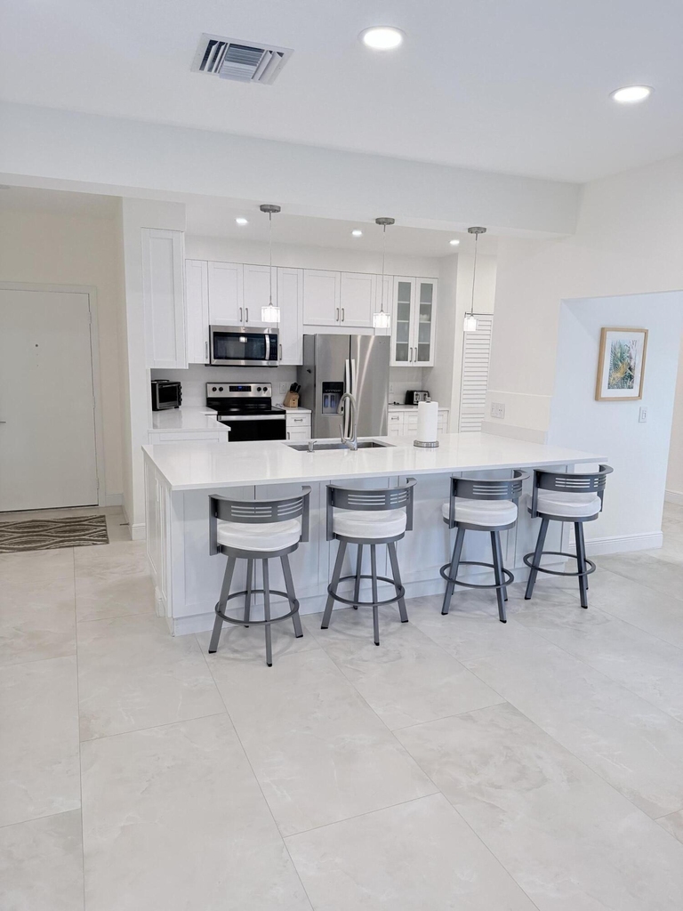 1640 Twelve Oaks Way - Photo 1