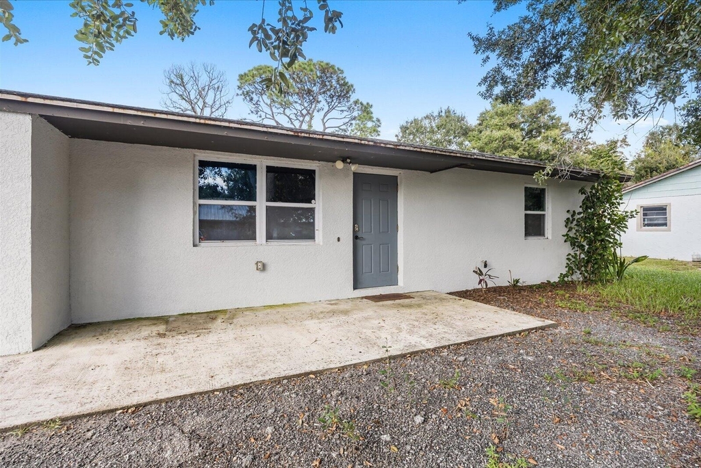 3031 Nw 2nd Street - Photo 0