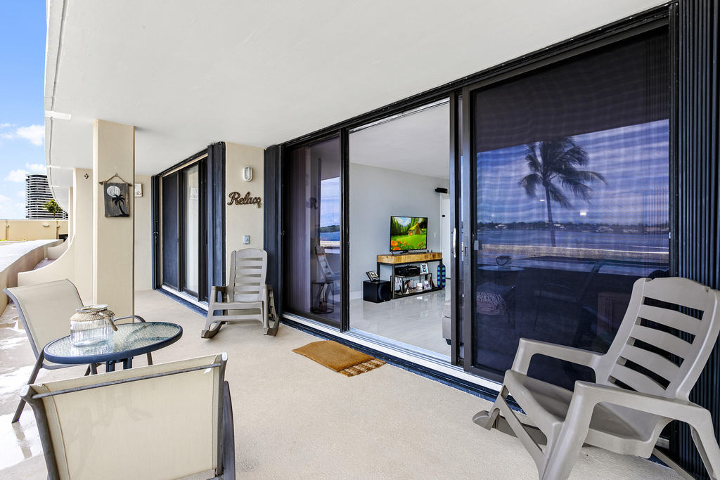 132 Lakeshore Drive - Photo 20