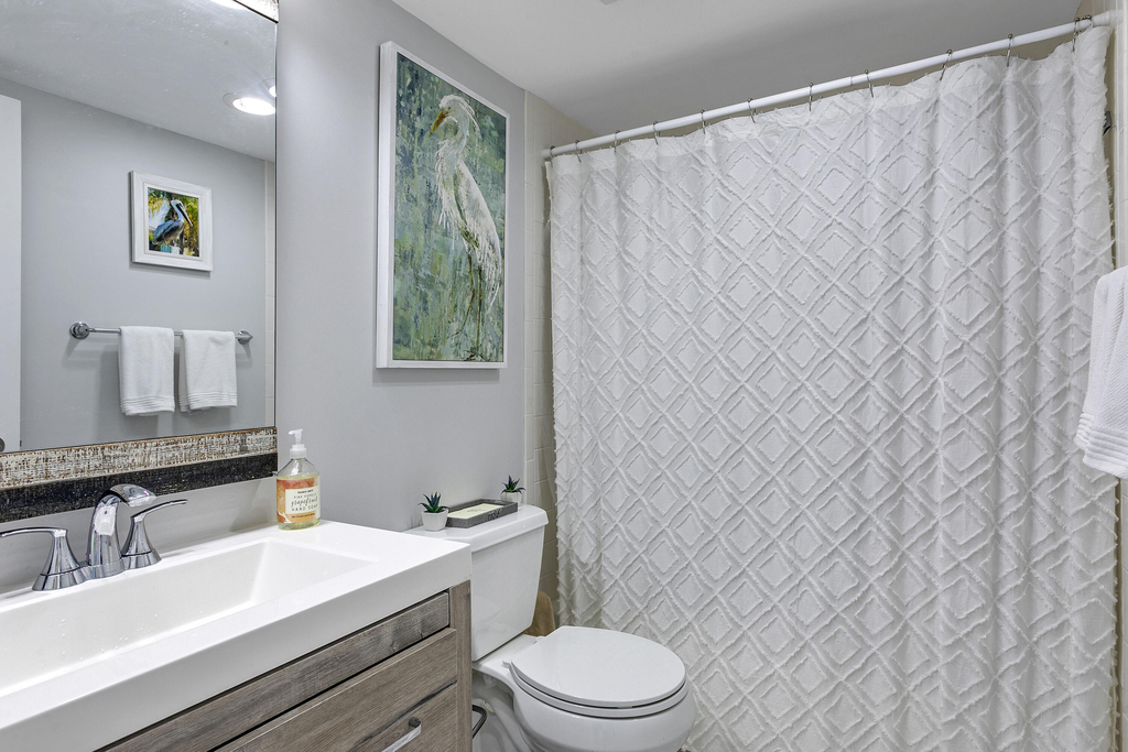 132 Lakeshore Drive - Photo 15