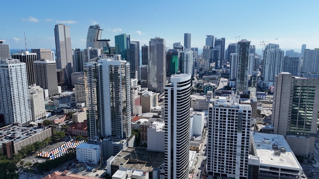 225 N Miami Avenue - Photo 36