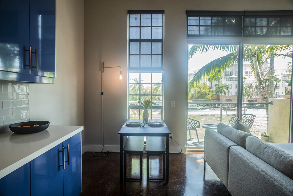 185 Ne 4th Avenue - Photo 3