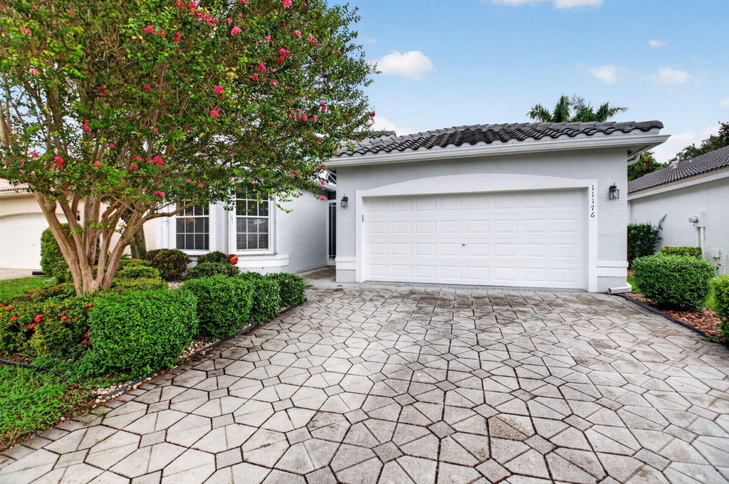11176 Ihilani Way - Photo 2