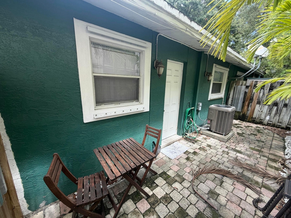 733 Sw 13th Avenue - Photo 11