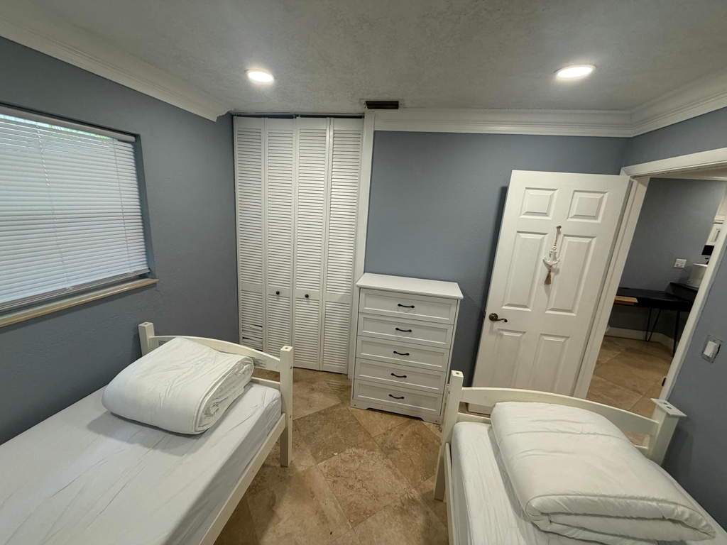 733 Sw 13th Avenue - Photo 14