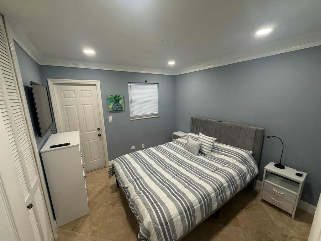 733 Sw 13th Avenue - Photo 15