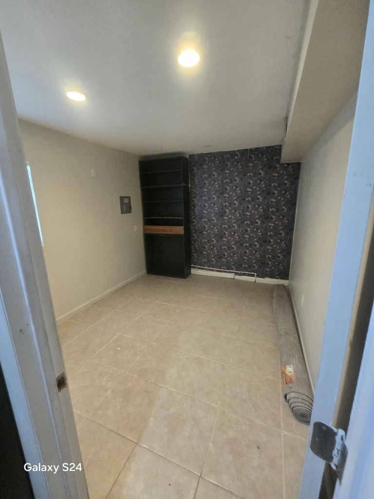702 Fleming Avenue - Photo 11