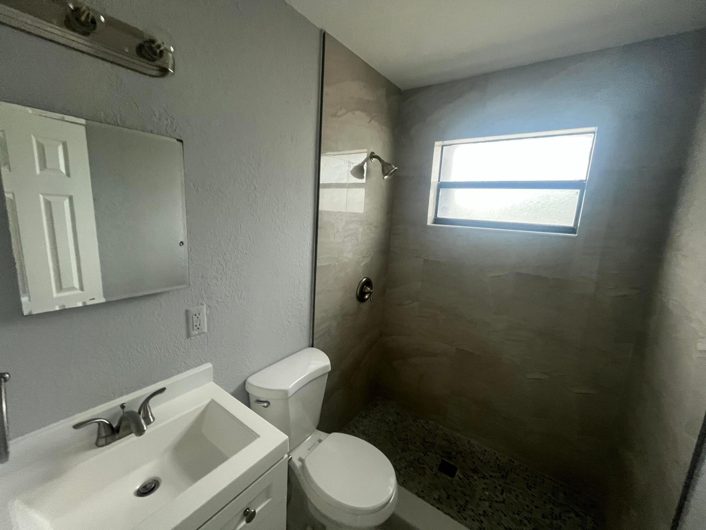 421 Nw 7th Terrace - Photo 4