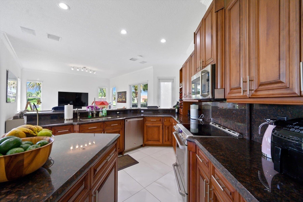 2135 Windsock Way - Photo 21
