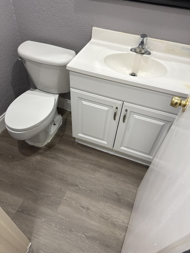 4720 Nw 9th Court - Photo 1