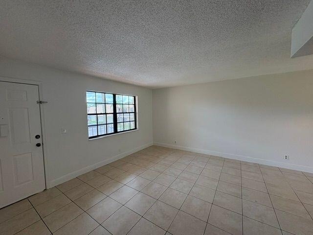 4183 Oak Terrace Drive - Photo 2