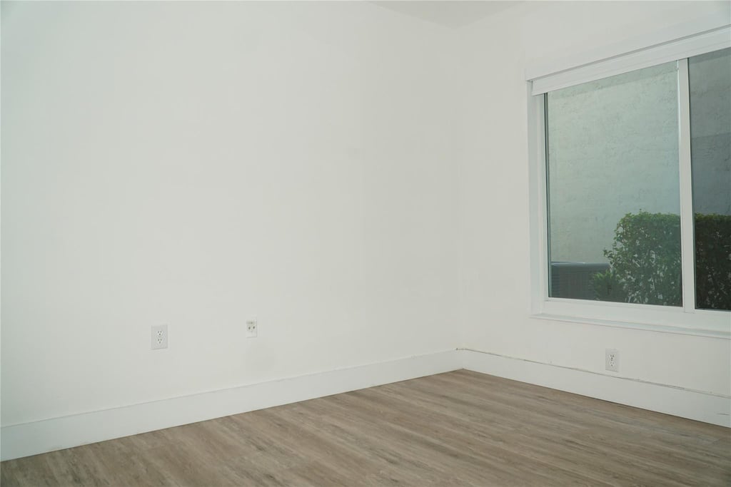 17030 Nw 19th Court - Photo 29