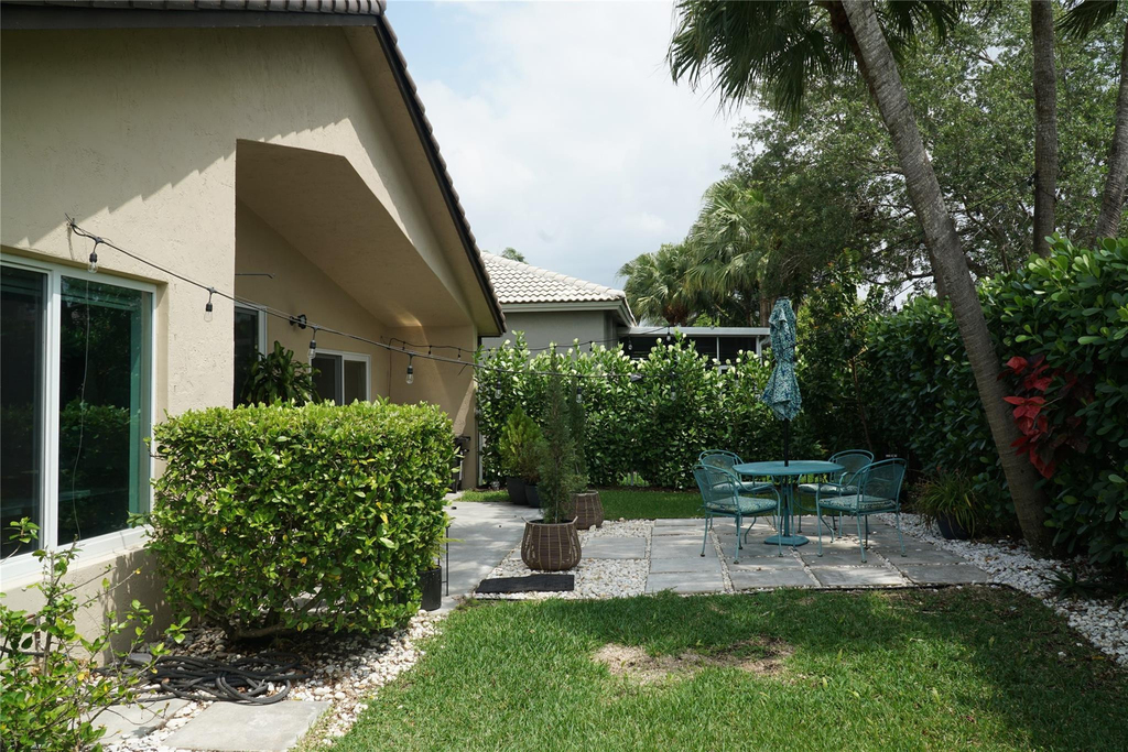 17030 Nw 19th Court - Photo 33