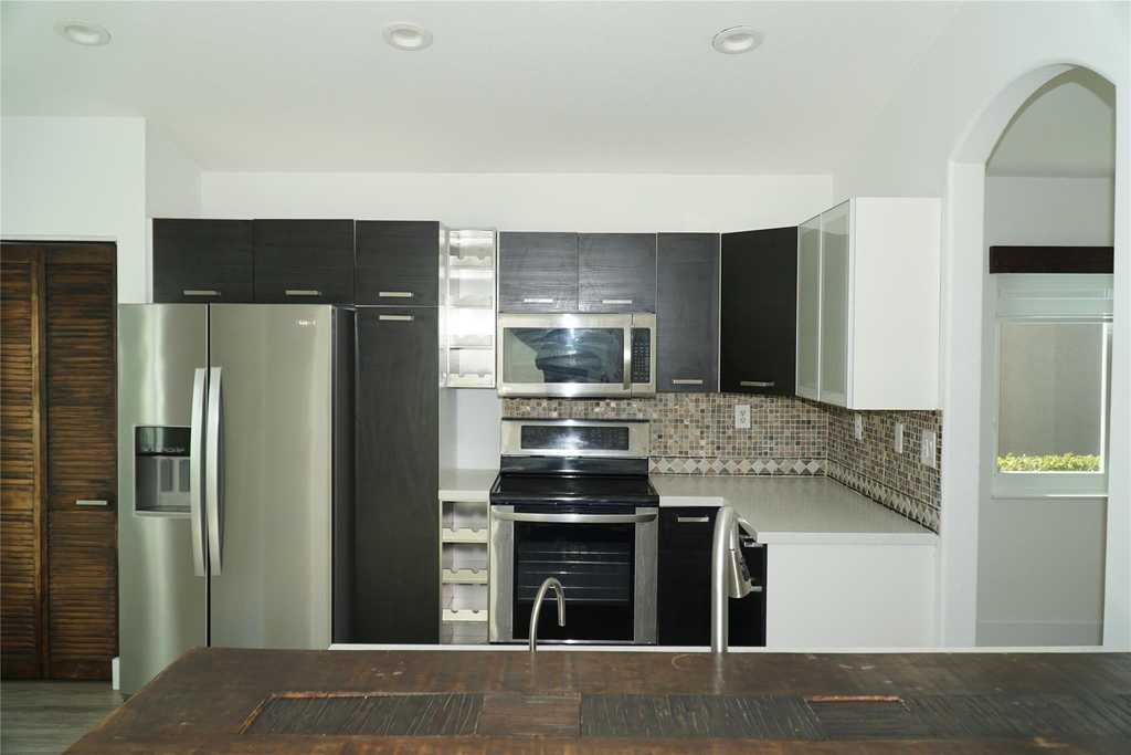 17030 Nw 19th Court - Photo 8