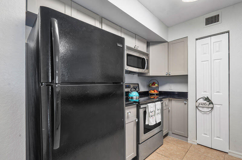 6768 Heritage Grande - Photo 2
