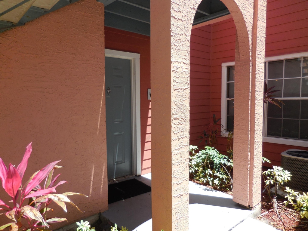 1365 Crystal Way - Photo 9