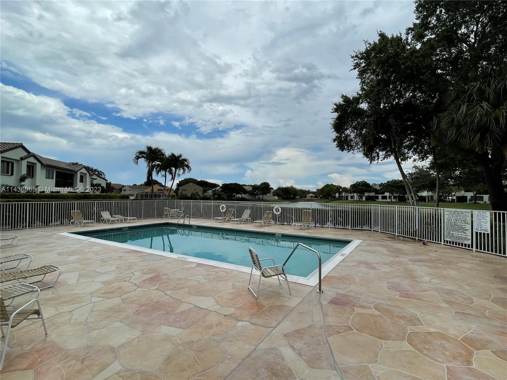7525 Nw 61st Terrace - Photo 31
