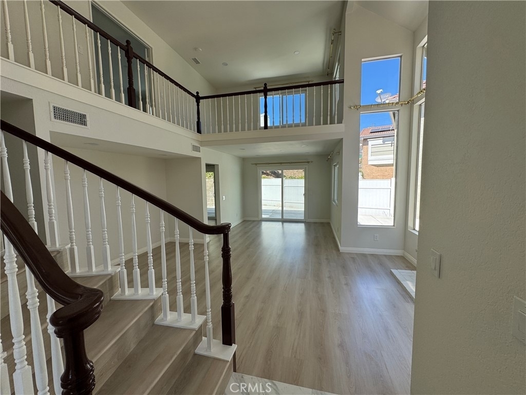 8 Carmel Court - Photo 2