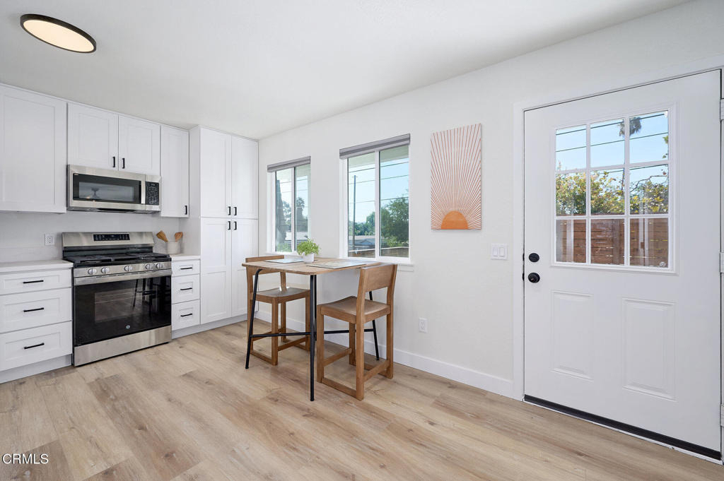 97 Everett Street - Photo 13