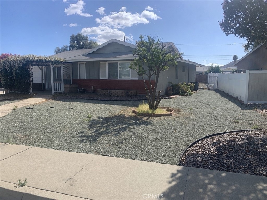 28459 E Worcester - Photo 1