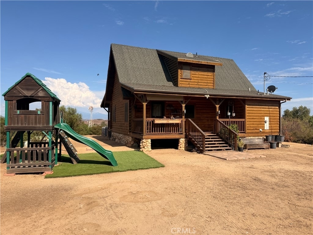 32600 Byers - Photo 1