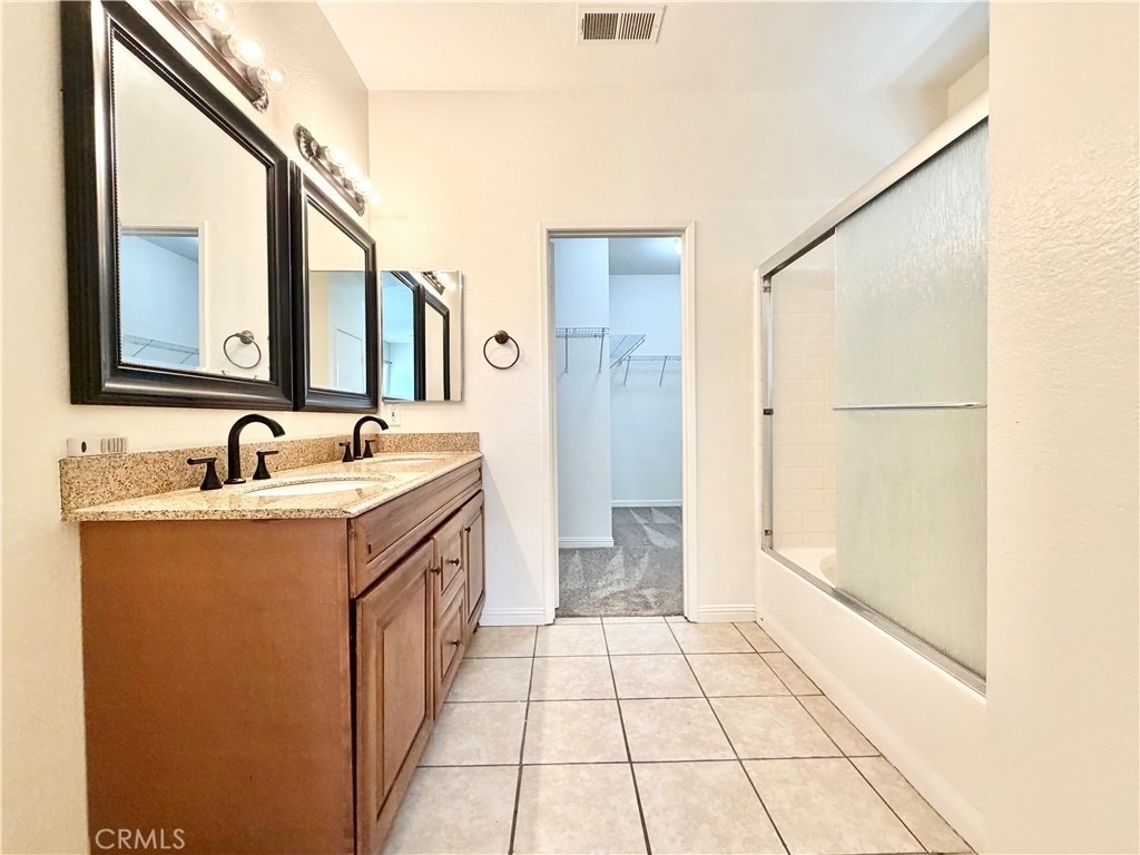33205 Gypsum Street - Photo 18