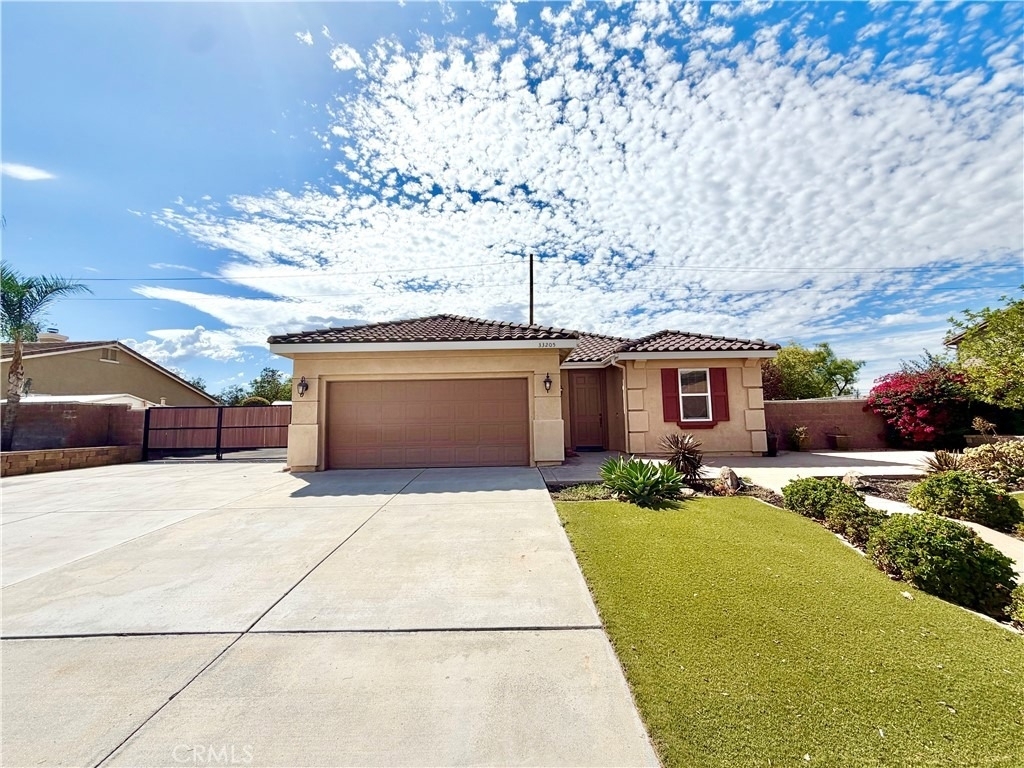 33205 Gypsum Street - Photo 0