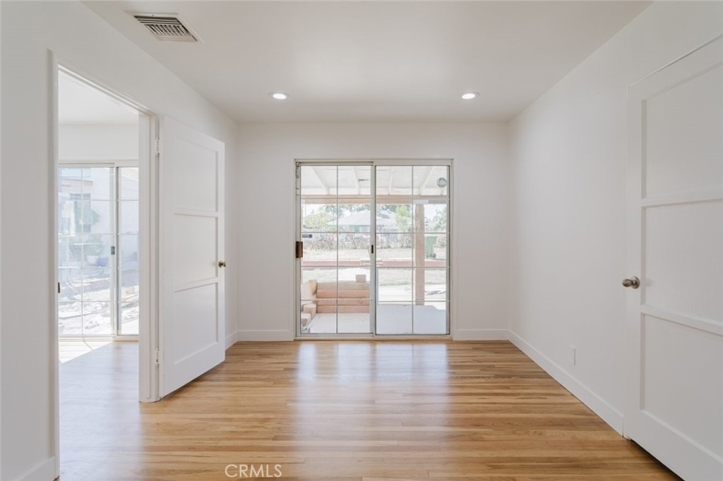 7737 Cleon Avenue - Photo 11