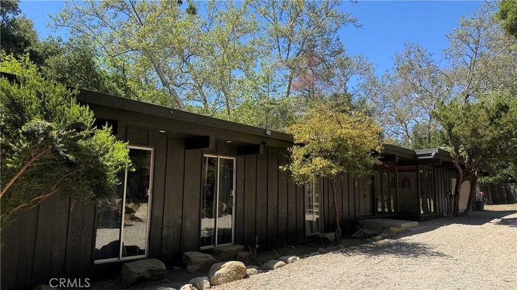24735 Mulholland Highway - Photo 31