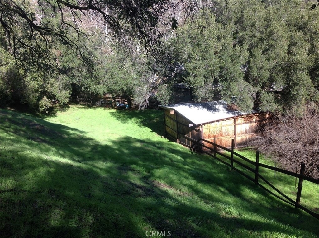 24735 Mulholland Highway - Photo 29