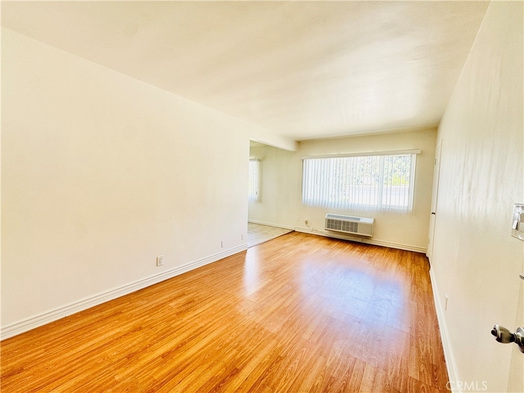 10850 Landale St - Photo 0