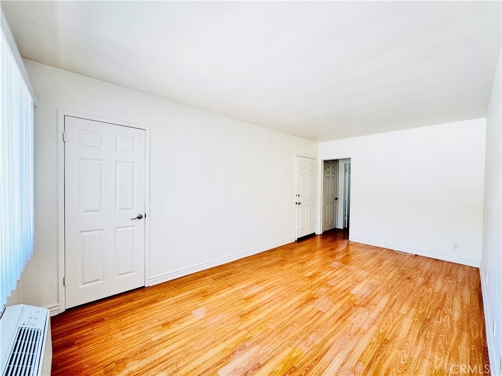 10850 Landale St - Photo 2