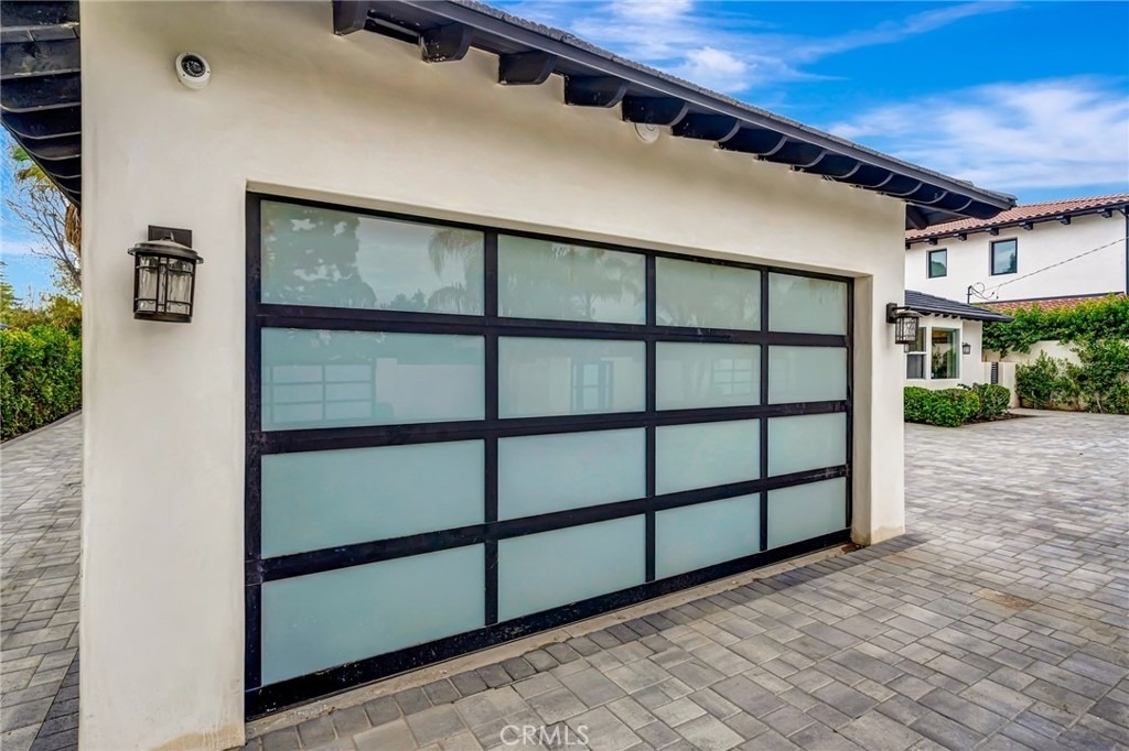 22914 Calvert Street - Photo 61