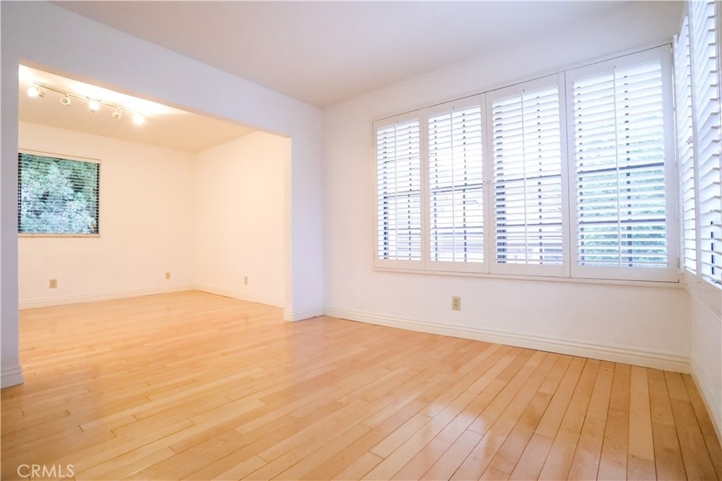 19235 Dunure Place - Photo 26