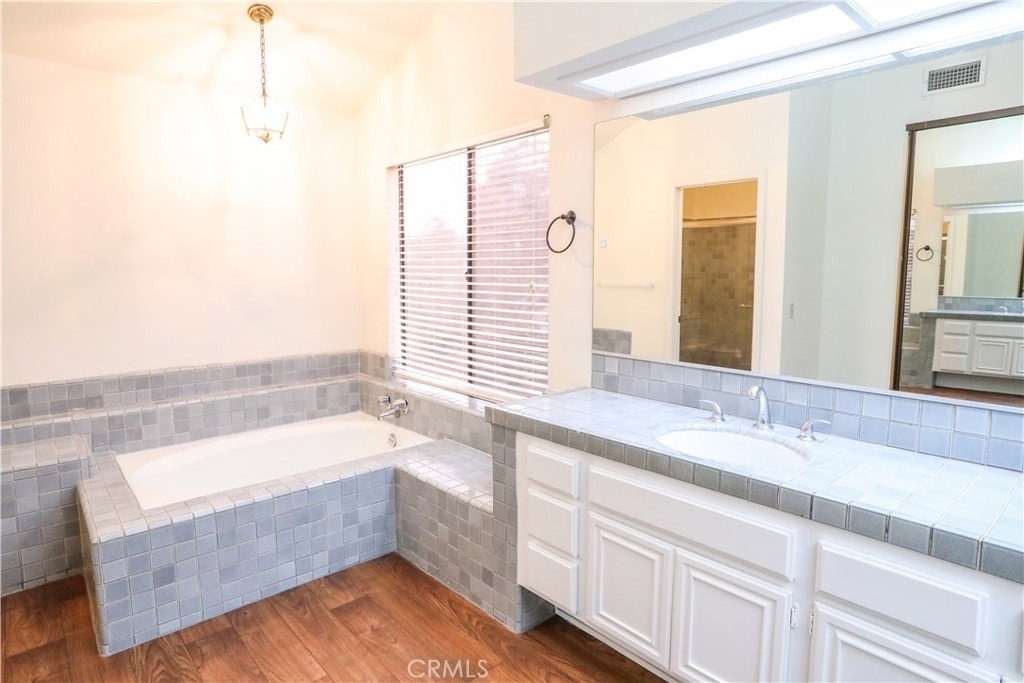 19235 Dunure Place - Photo 15