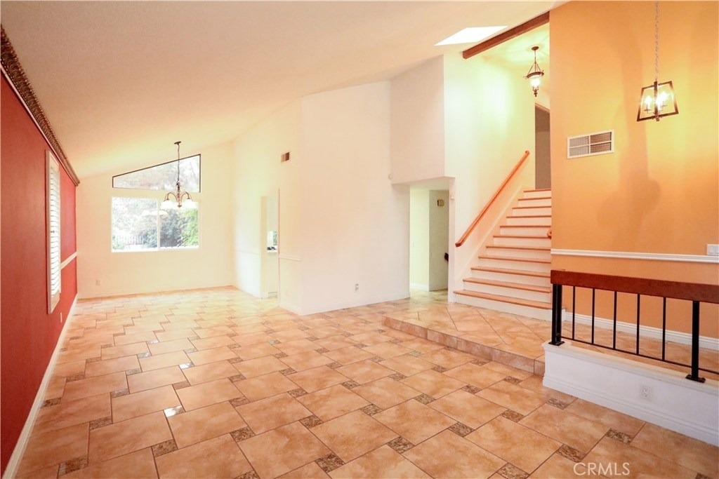 19235 Dunure Place - Photo 1