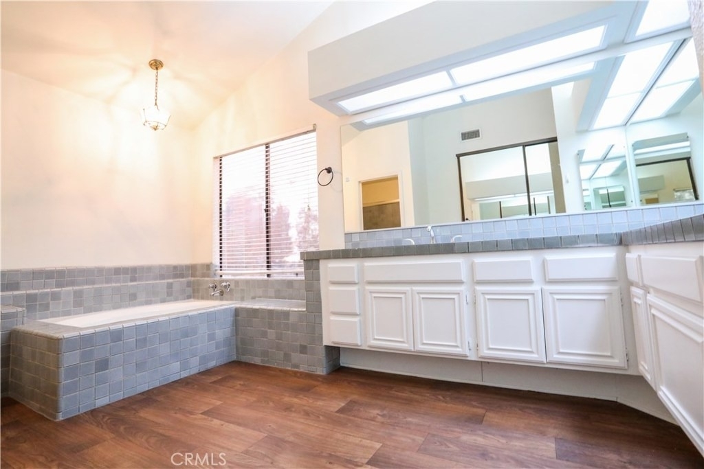 19235 Dunure Place - Photo 14