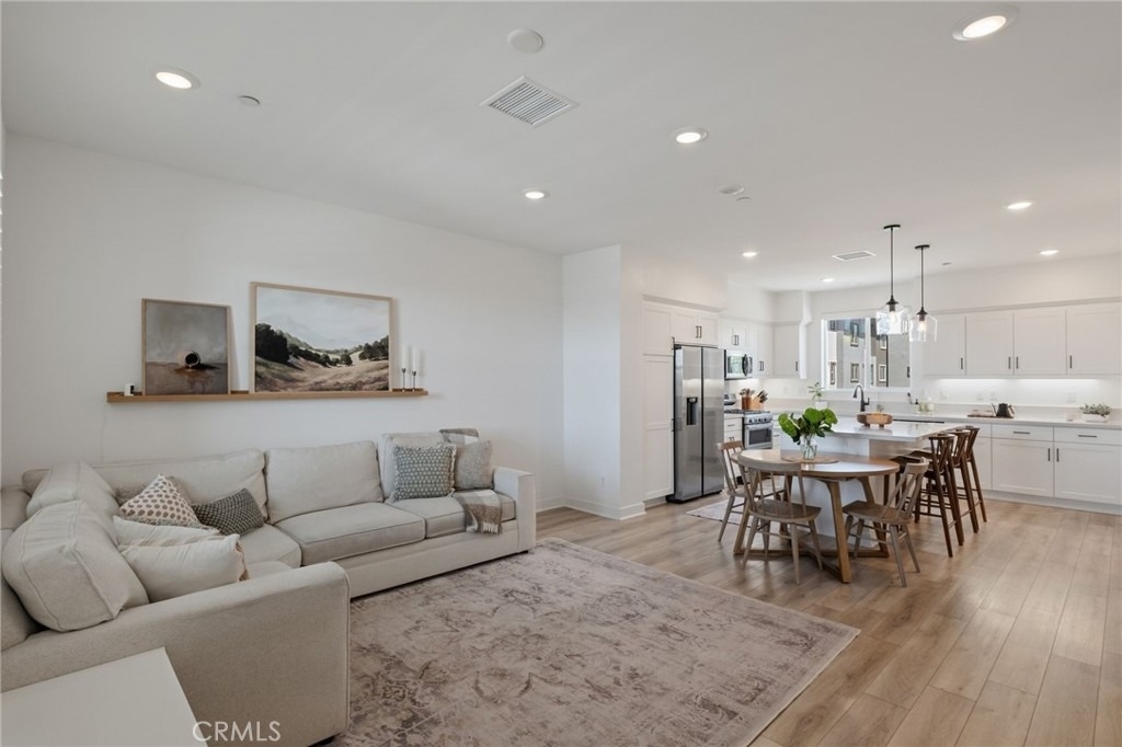 1218 Breckyn - Photo 6