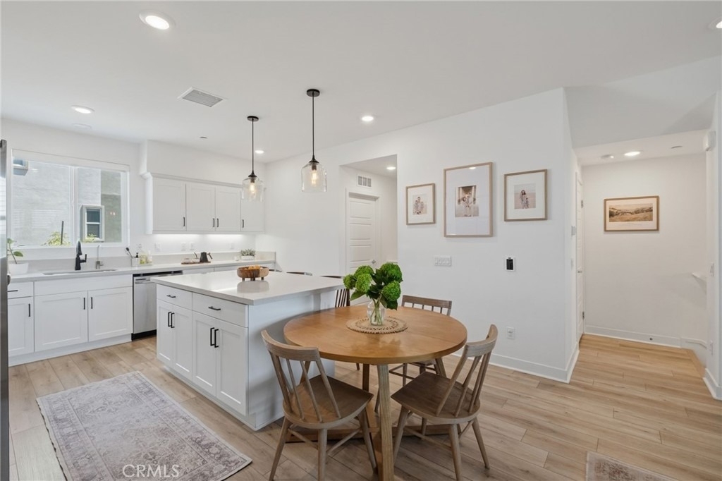 1218 Breckyn - Photo 8