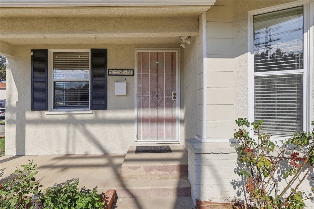 22939 Ocean Avenue - Photo 8