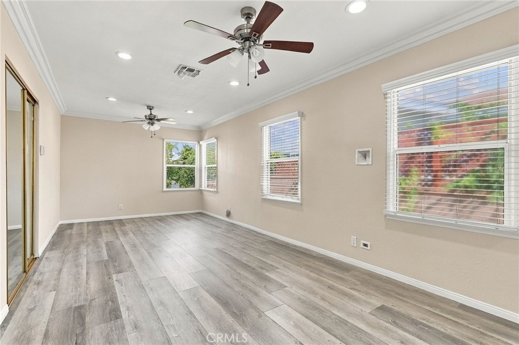 22939 Ocean Avenue - Photo 37