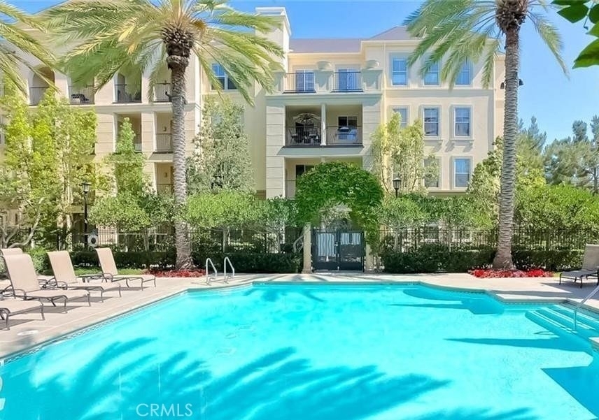 2418 Watermarke Place - Photo 10