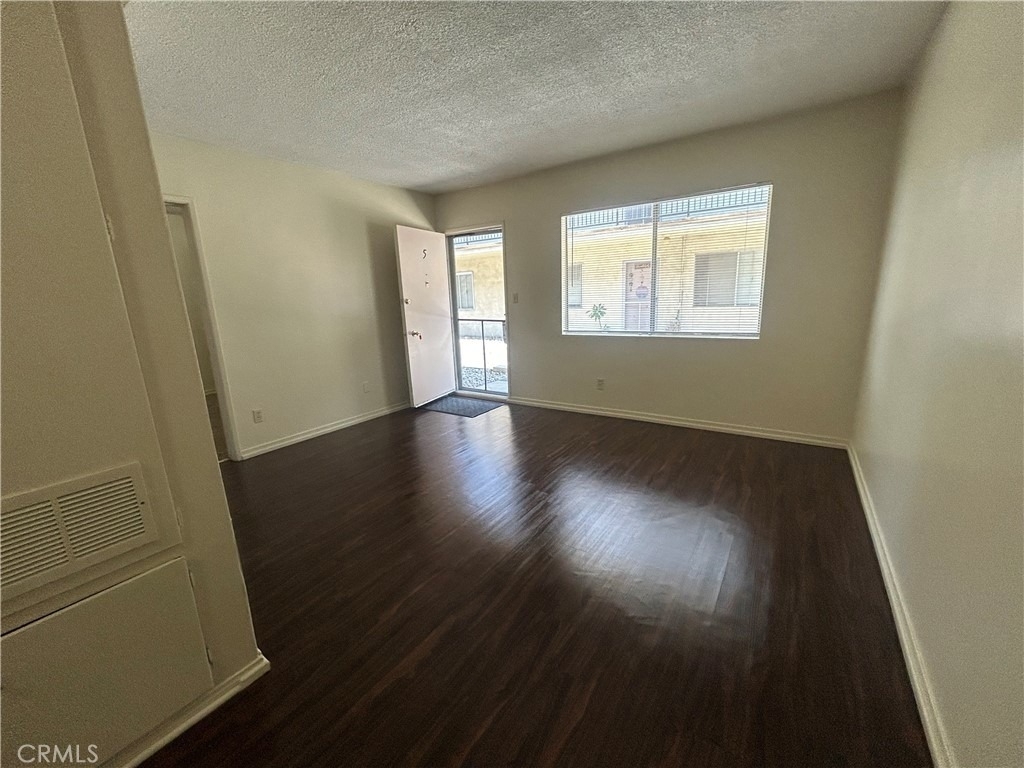 327 W Carson Street - Photo 1