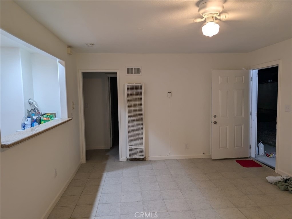 933 Carson - Photo 2